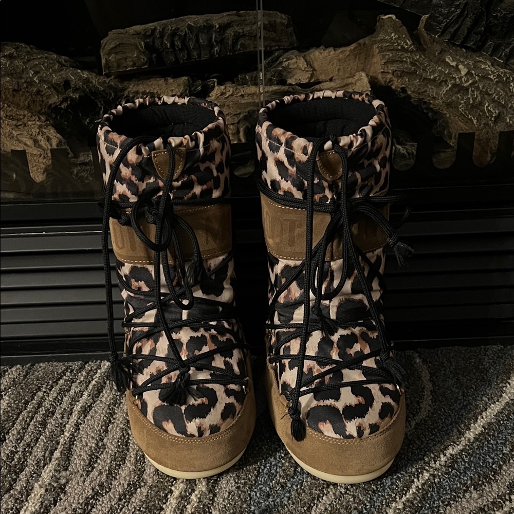Moon Boot Leopard Print Winter Boots